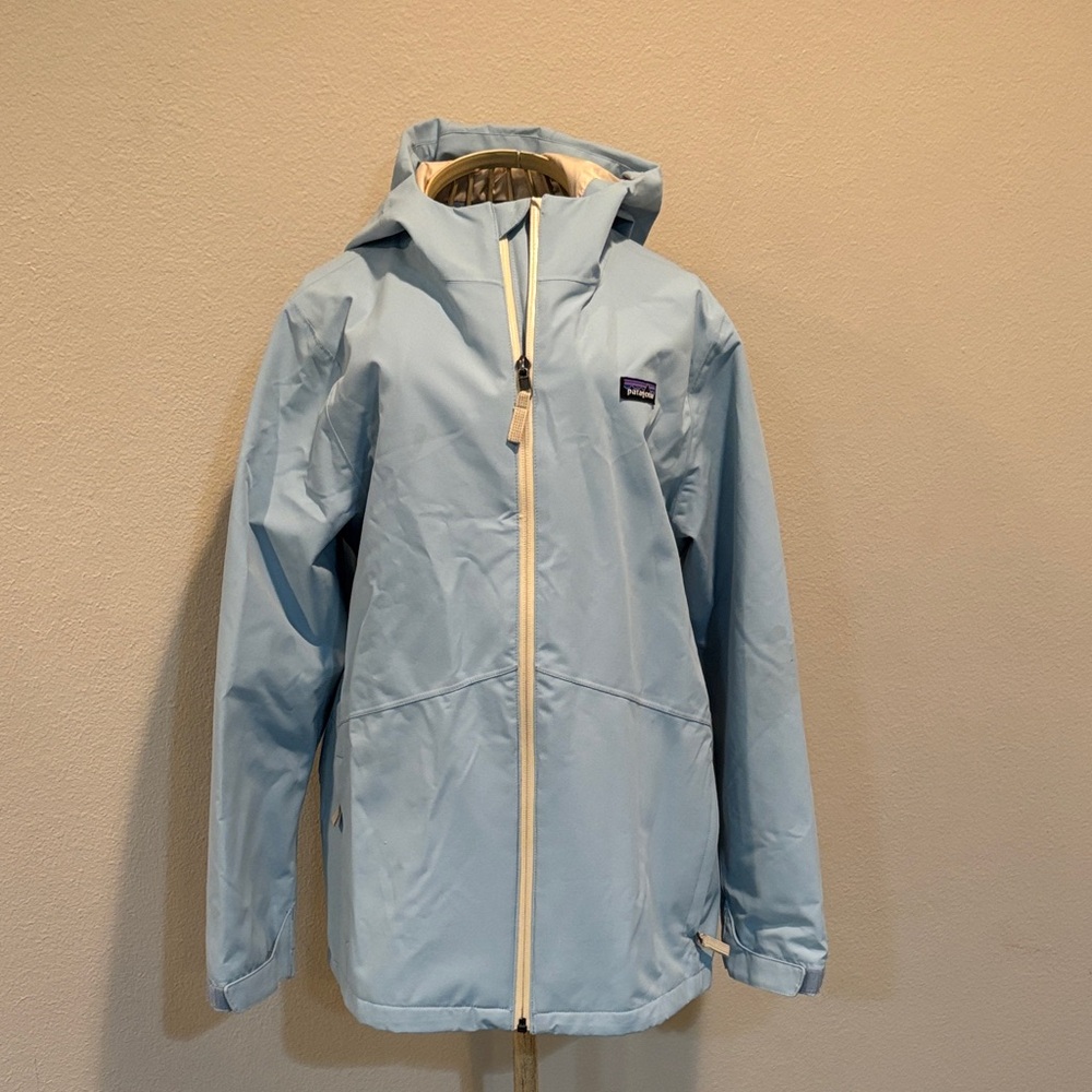Girl’s Patagonia Sky Blue Shell Jacket